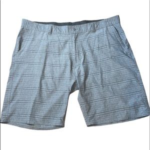 Burnside mens gray hybrid shorts size 40 90% polyester‎